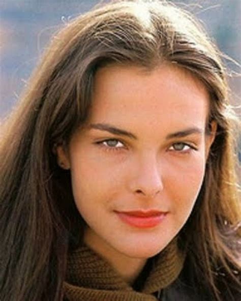 CAROLE BOUQUET Nude